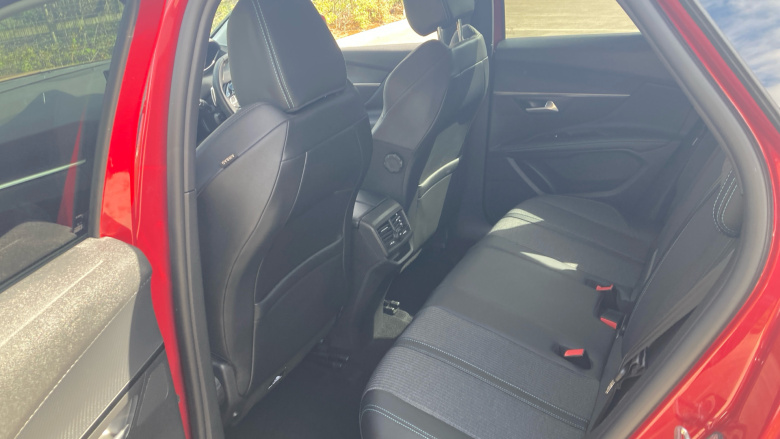 Peugeot 3008 1.2 PureTech Allure 5dr EAT8 Petrol Estate